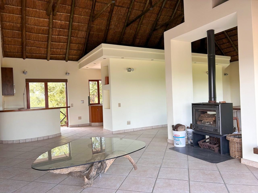 4 Bedroom Property for Sale in Boschenvaal River Front Lodges Free State